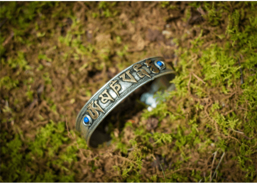 Beautiful engraved jewlery - Shamans Market