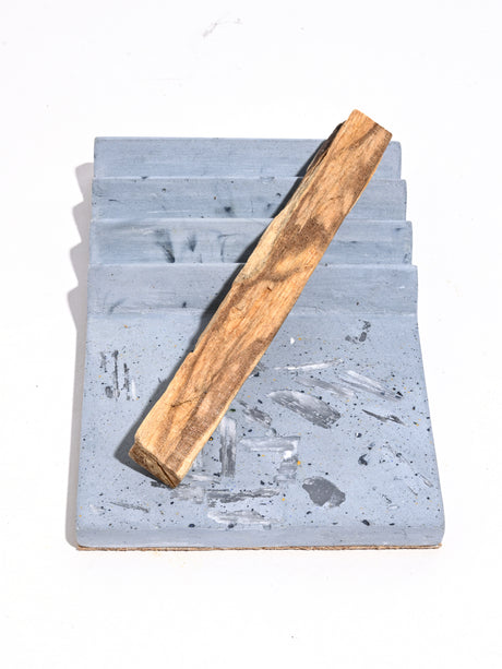 Auk Ma Palo Santo Burner 3 | ib94-Blue Fog Selenite