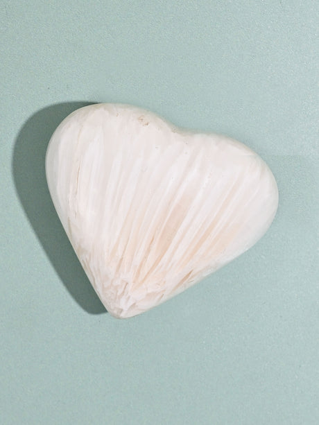 Scolecite Heart 2 | Cg109