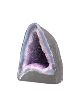 Amethyst Cathedral I | Cg787