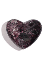Garnet Heart 3 | Cg98