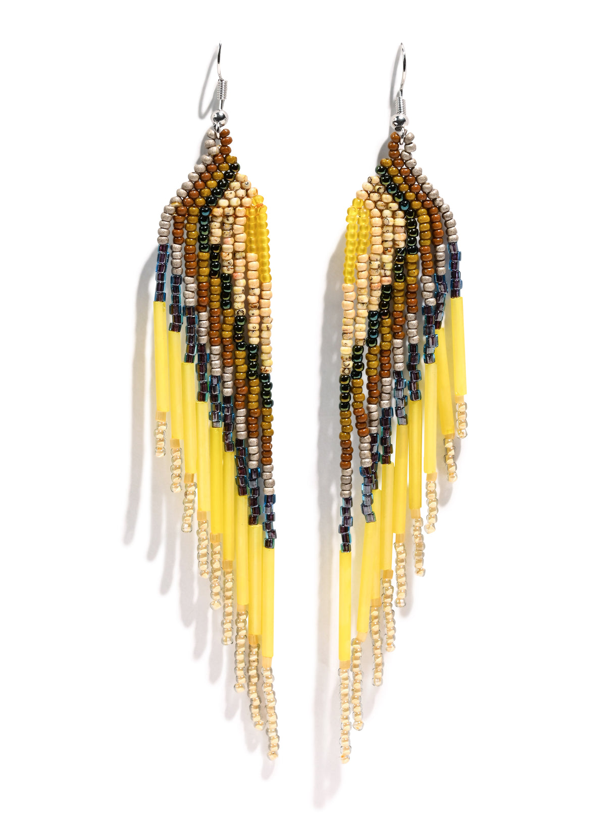 Sierra Anchas Beaded Earrings | j0445