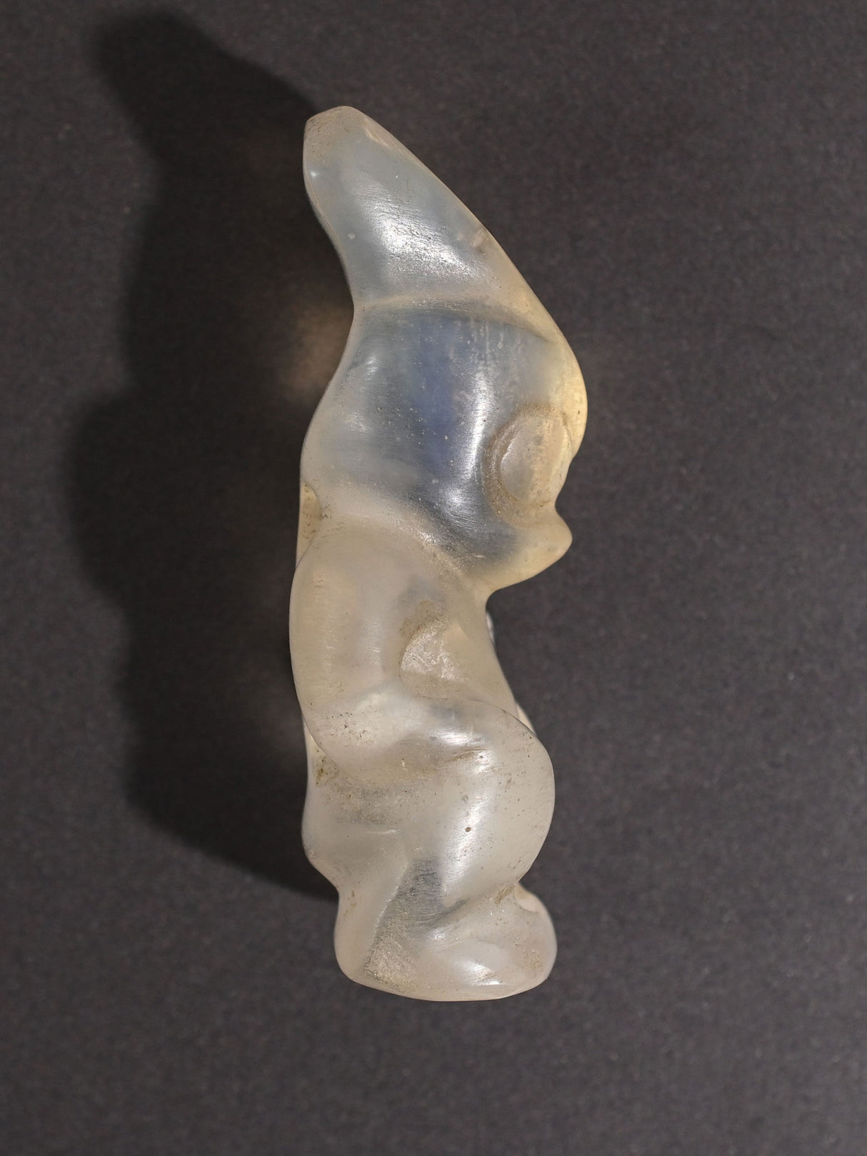 Hongshan Crystal Carved Shaman-figure | si0605