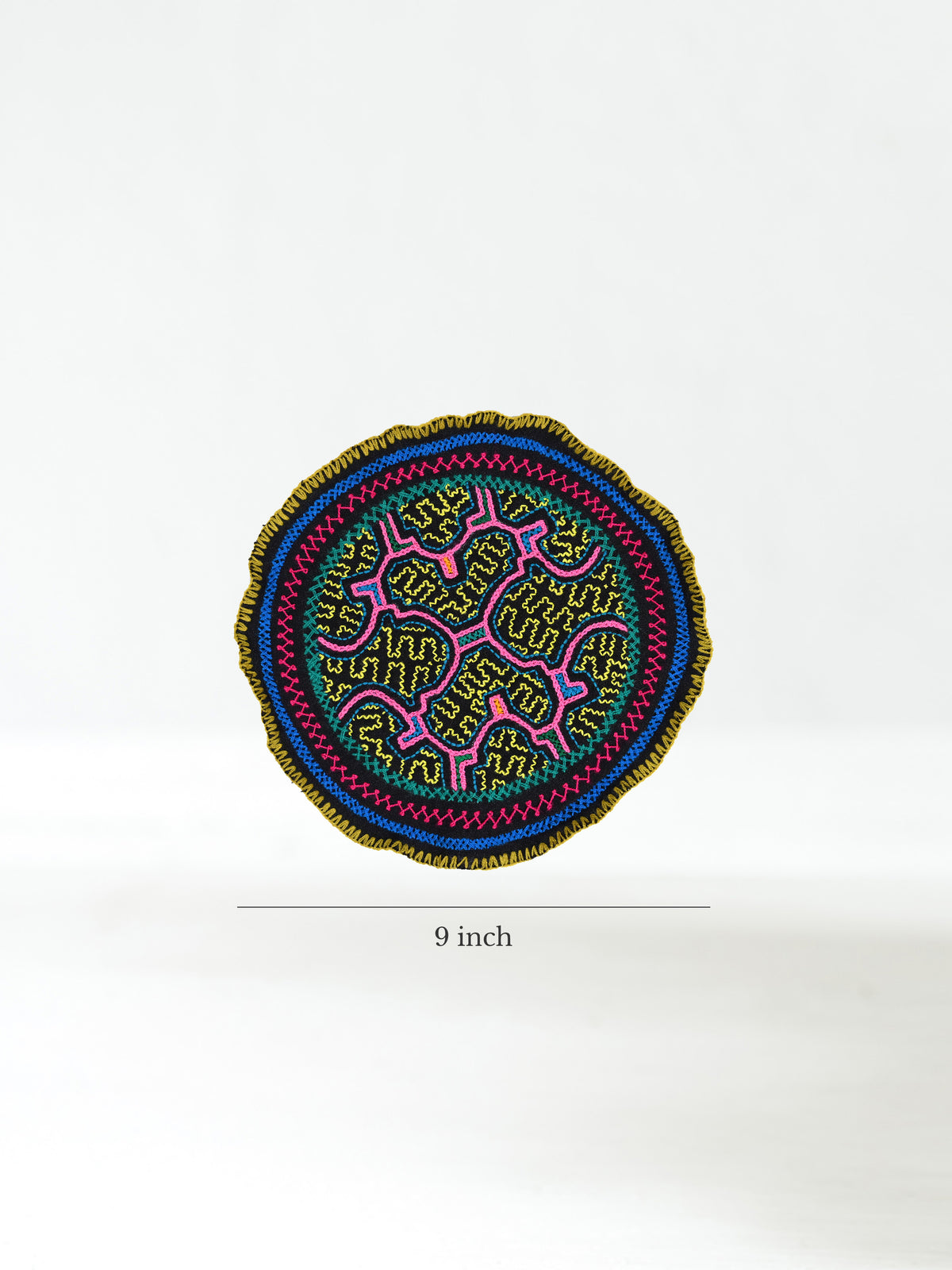 Shipibo Embroidery Round - Protection of Children 2 | tx0103