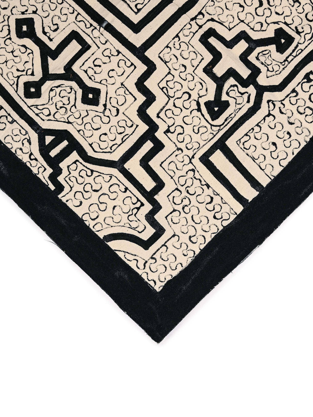 Shipibo Painted Cloth - White-Black 3 | tx0245