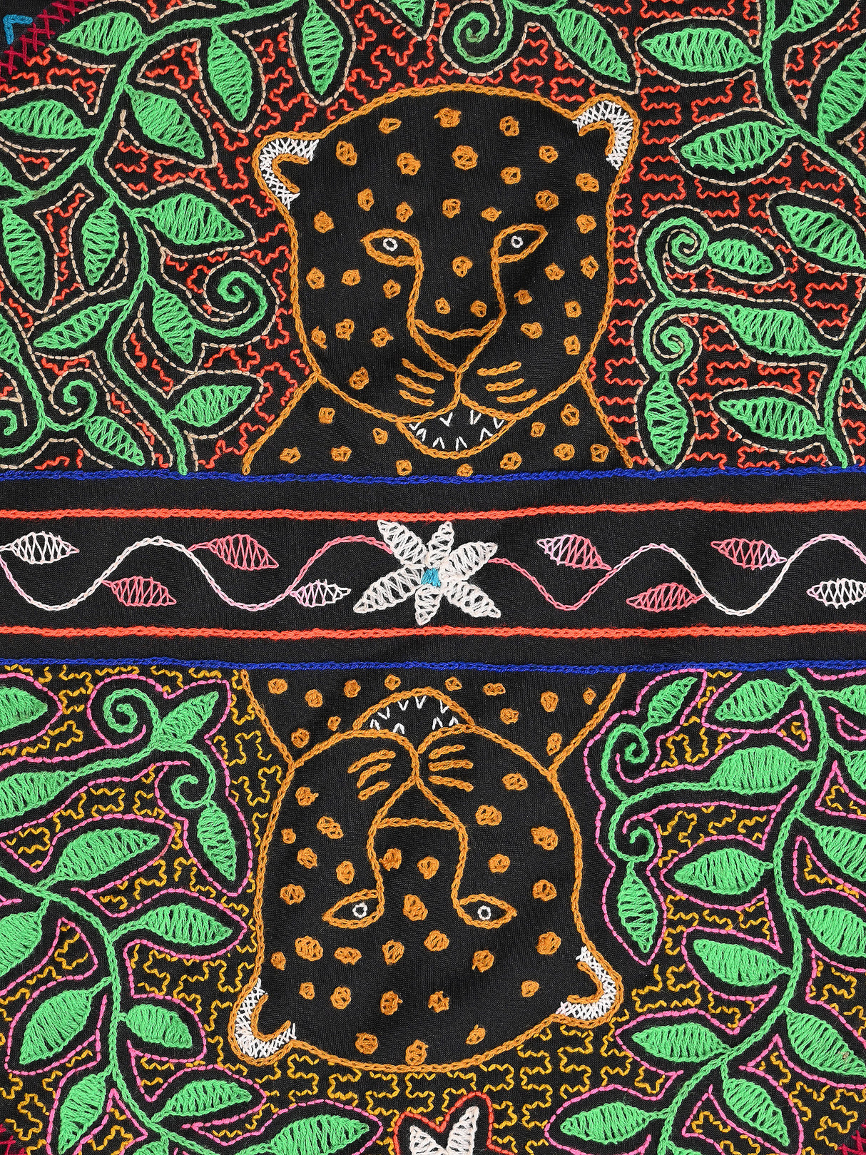 Shipibo Embroidery Cloth - Large 2 | tx0466