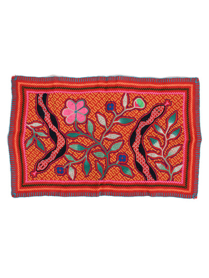 Shipibo Embroidery Cloth - Medium | tx0471