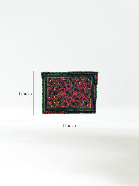 Shipibo Embroidery Cloth - Medium Dimension | tx0471