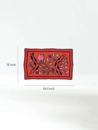 Shipibo Embroidery Cloth - Medium Dimension | tx0471