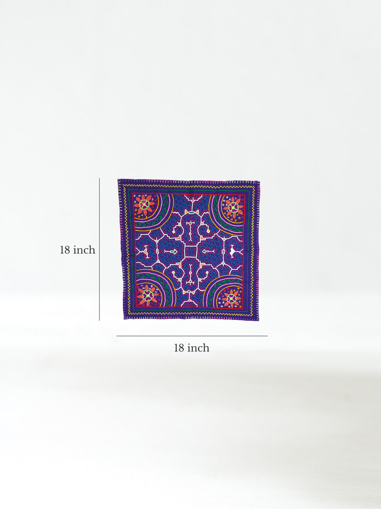 Shipibo Embroidery Cloth - Medium Dimension | tx0472