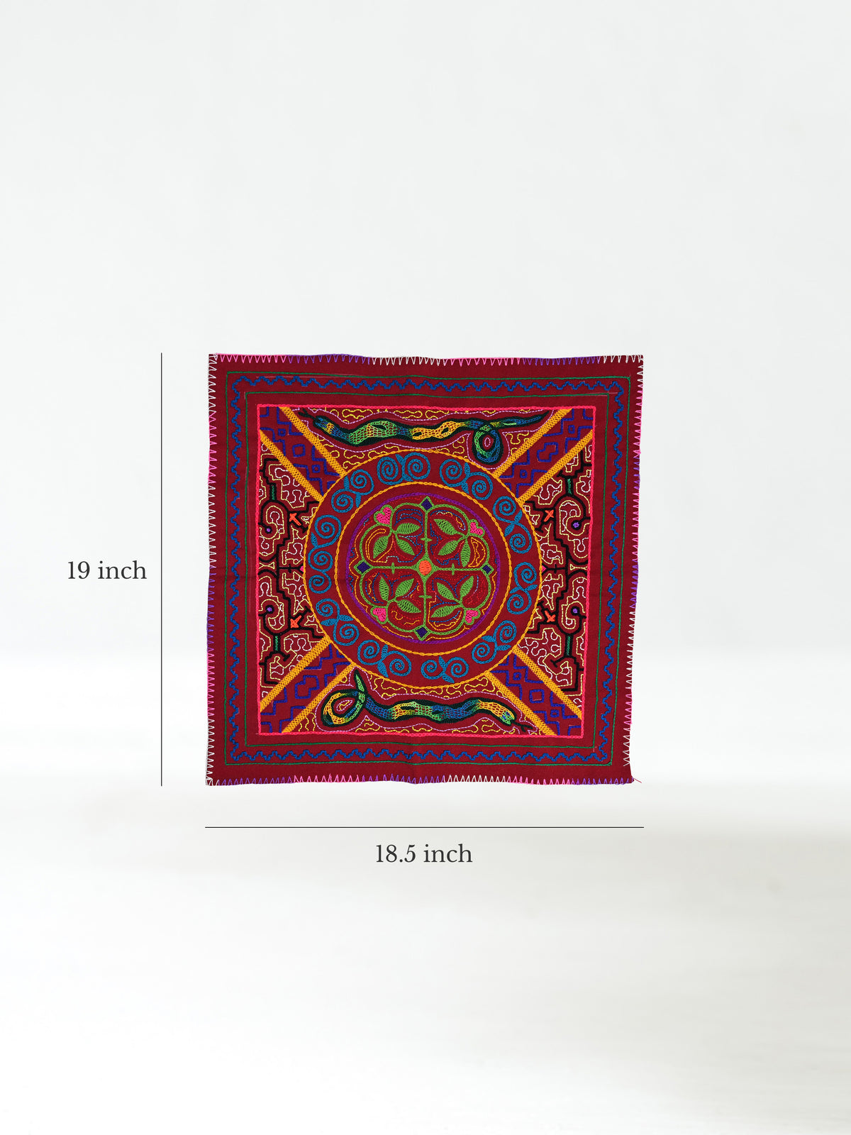 Shipibo Embroidery Cloth - Medium Dimension | tx0475