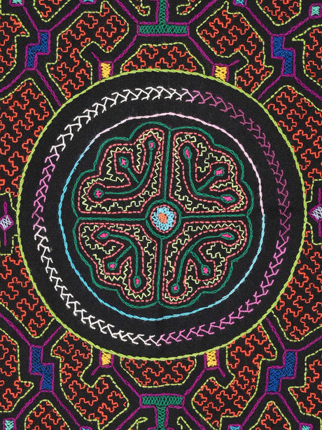 Shipibo Embroidery Cloth - Medium 1 | tx0545