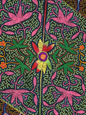 Shipibo Embroidery Cloth - Medium