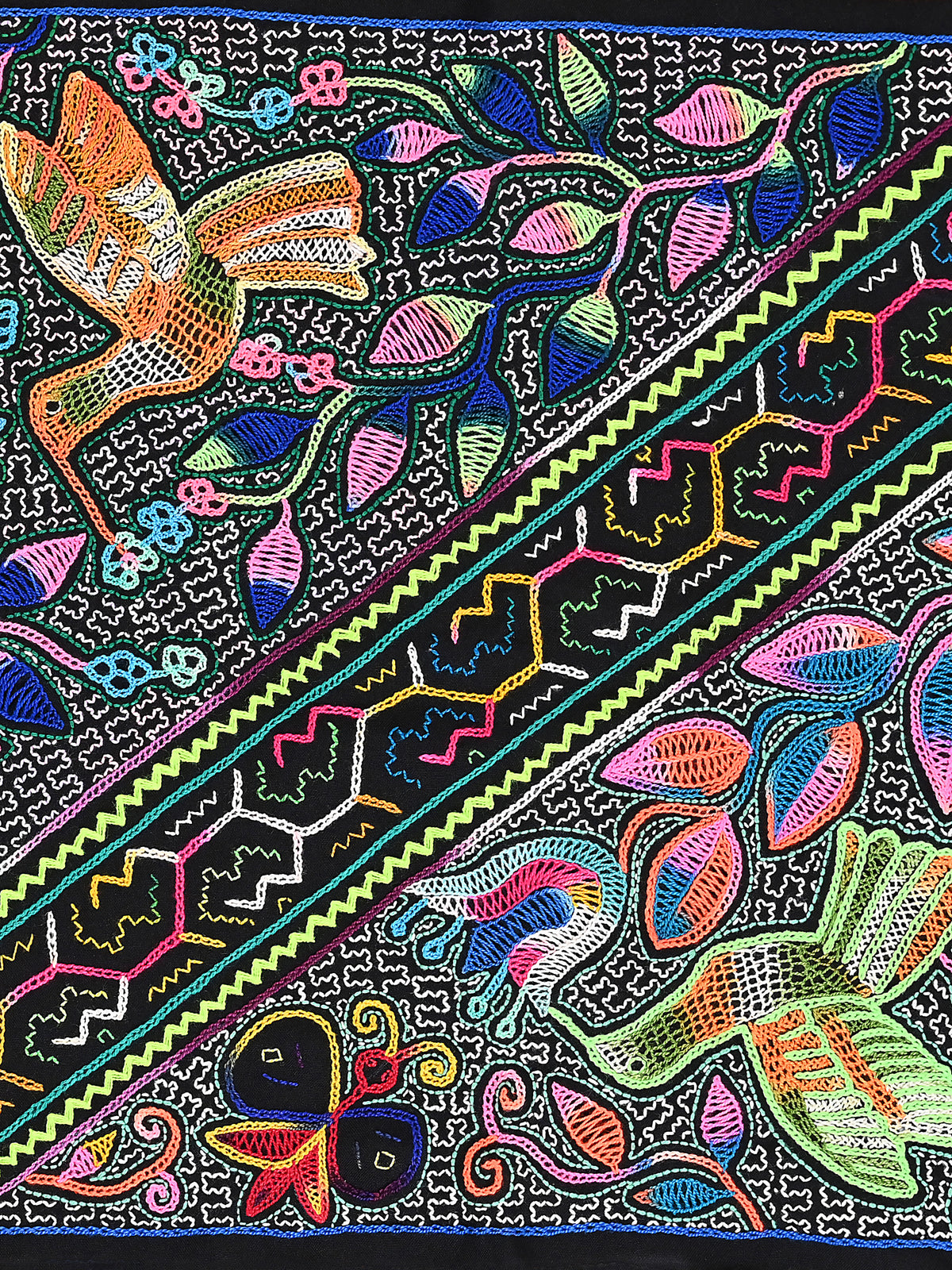 Shipibo Embroidery Cloth - Large 2 | tx0557