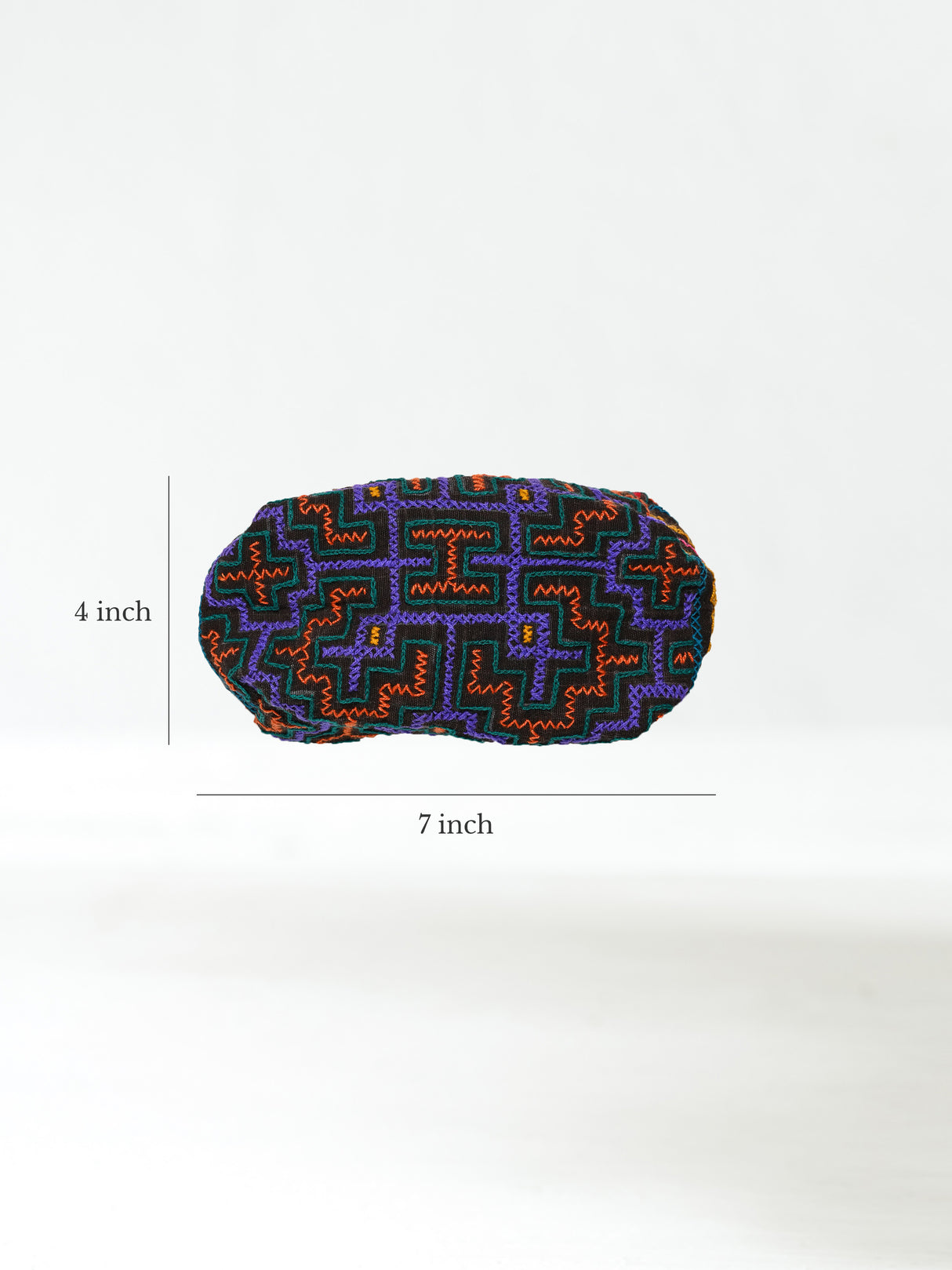 Shipibo Embroidered Cube Zipper Pouch Dimension | txb0239-awaken