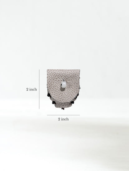 Medicine Pouch Necklace Dimension | txb0298