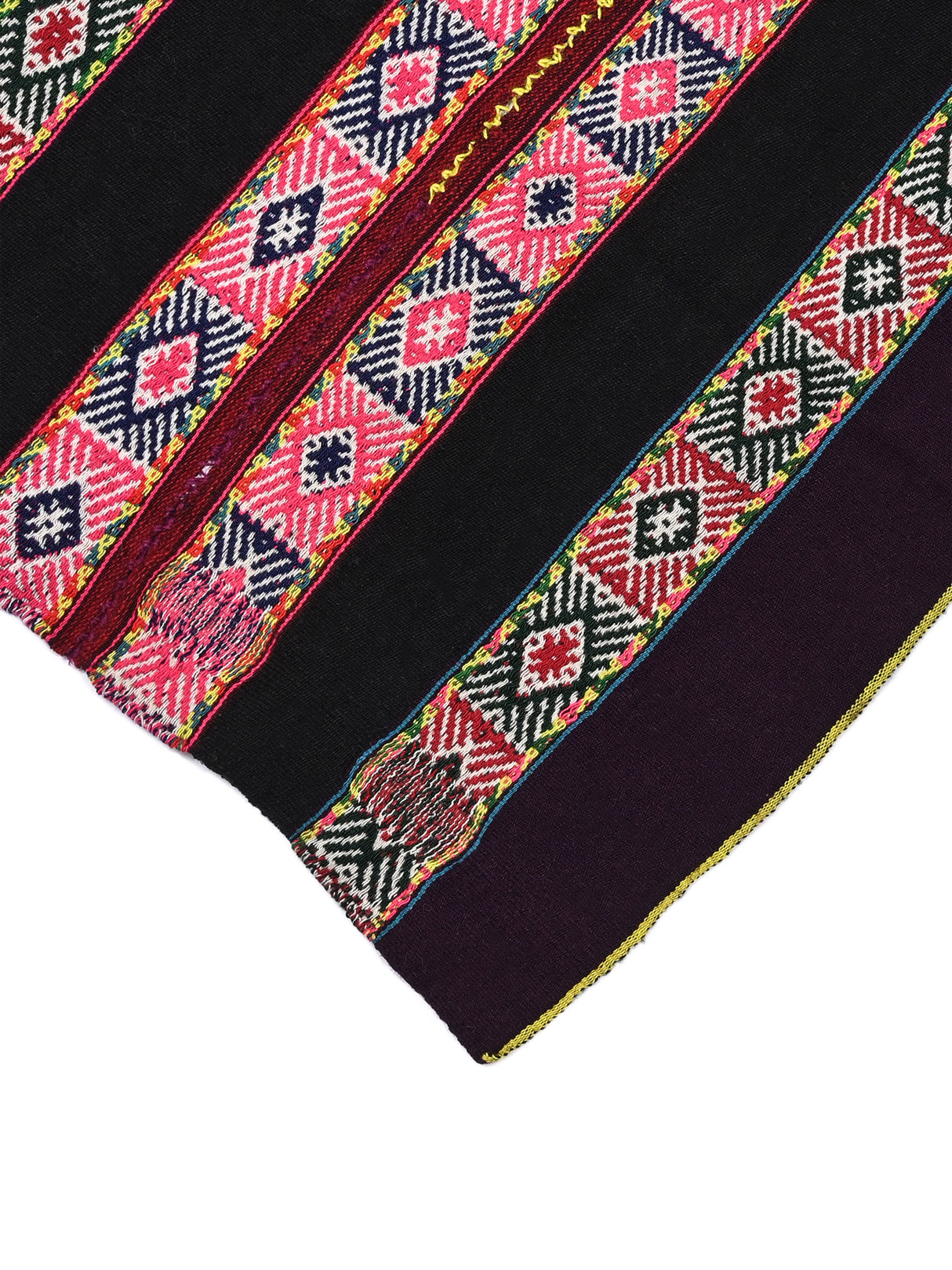 Q'ero Andean Lliklla Mestana Cloth - Inkarri/People 3 | txm0007
