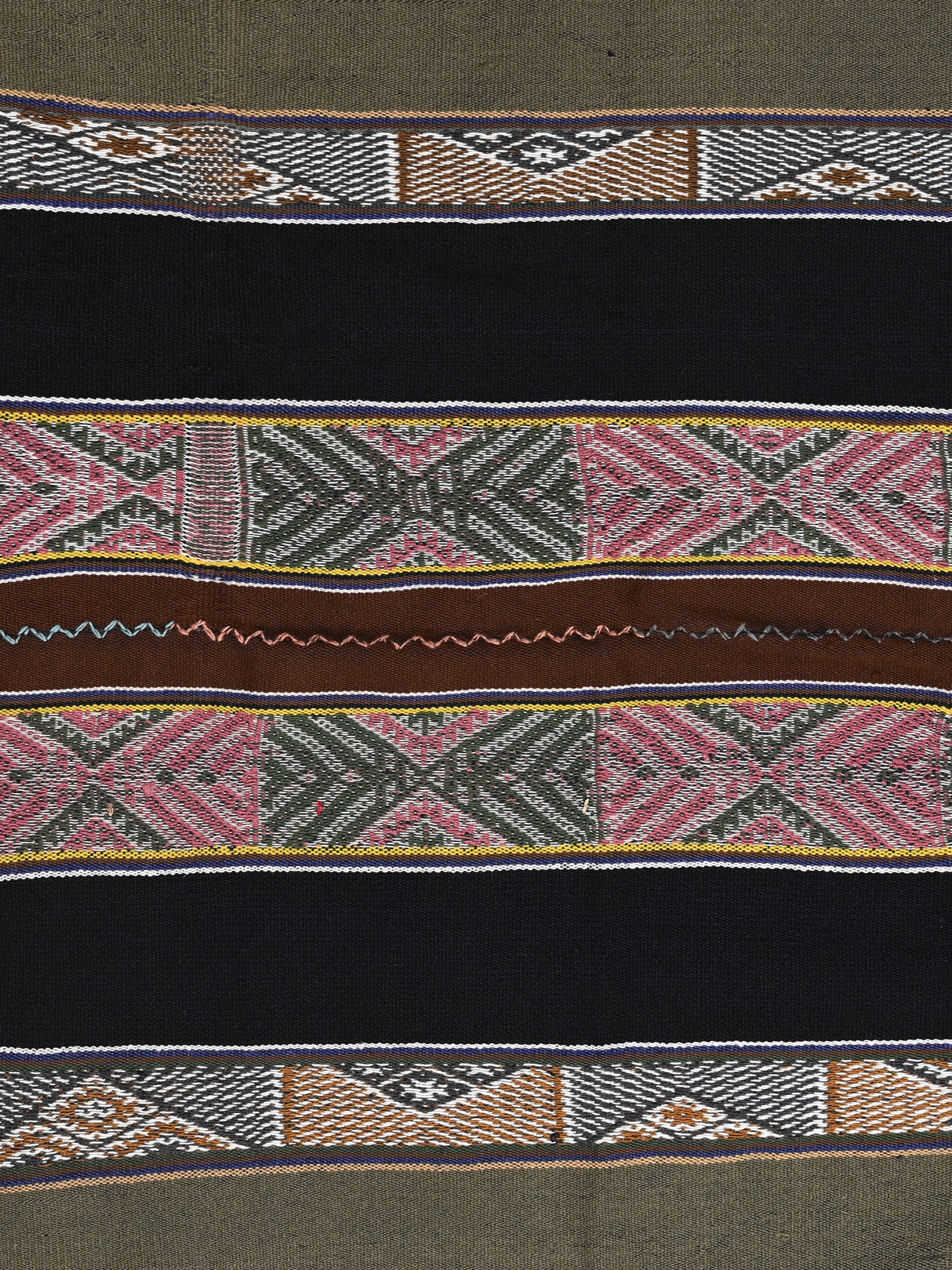 Q'ero Andean Lliklla Mestana Cloth - Half Inti/Inkarri 2 | txm0074