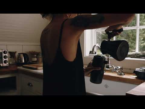 Aesthete Tea: Bad Moon Rising Tea Video  | af68