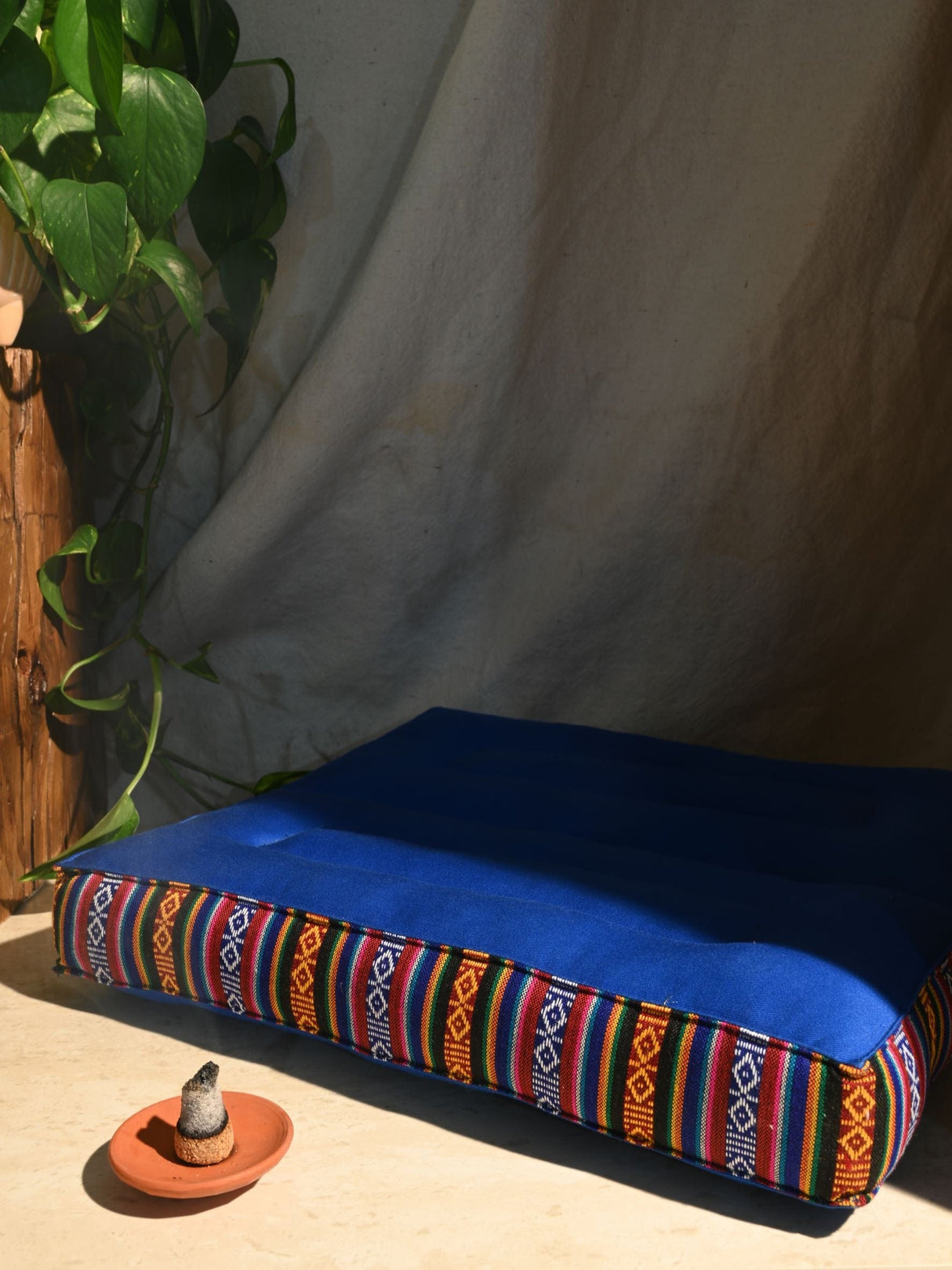 Foldable Lotus Meditation Cushion