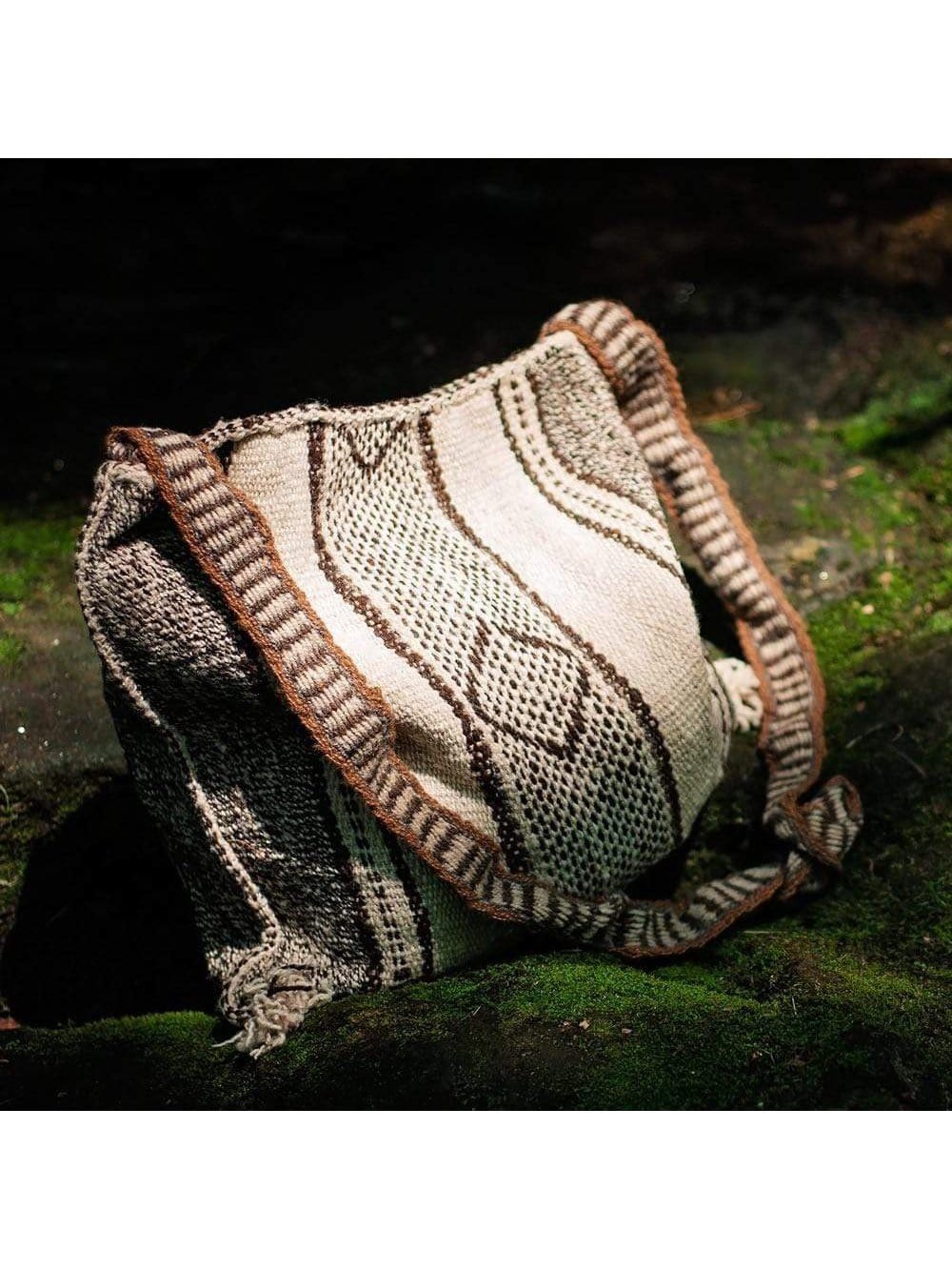 Lampa Woven Llama Wool Bag - Shamans Market