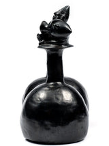 Huaco Silbador-Peruvian Water Whistling Vessel - Shaman with Vessel | mmwv022