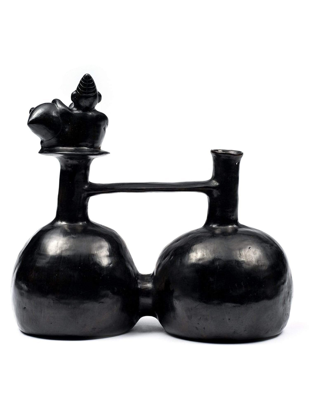 Huaco Silbador-Peruvian Water Whistling Vessel - Shaman with Vessel 4 | mmwv022
